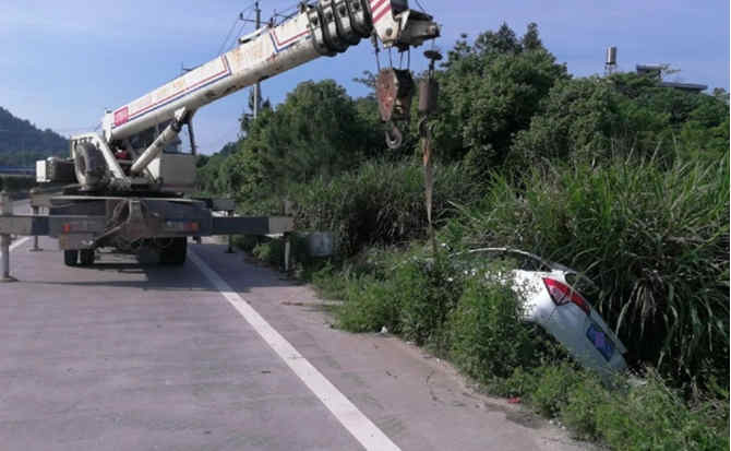 合水重载吊车救援